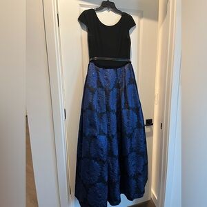 Theia formal black and blue floor length size 10 dress
